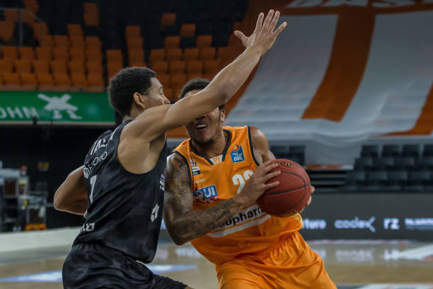 了更多互动 了更多互动