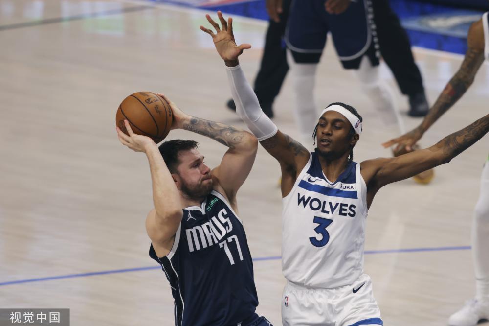 敌时常常采 敌时常常采